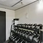 Clarendon Hotel 209